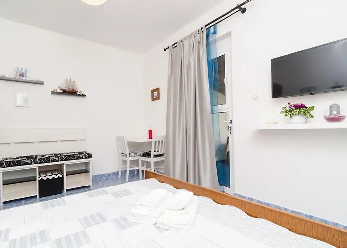 公寓 Vera - One-bedroom With Terrace And Sea View Rea *