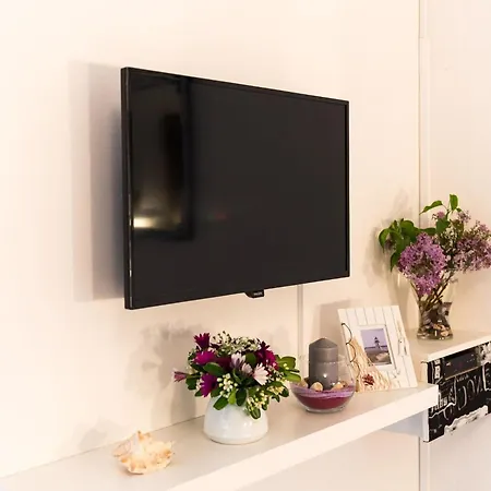 Vera - One-bedroom With Terrace And Sea View Rea *